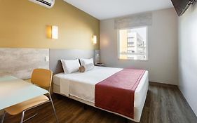 Hotel bleev Curitiba